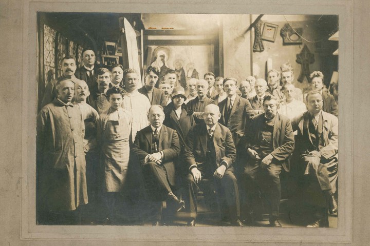 Personeel van de kunstwerkplaatsen Cuypers & Co