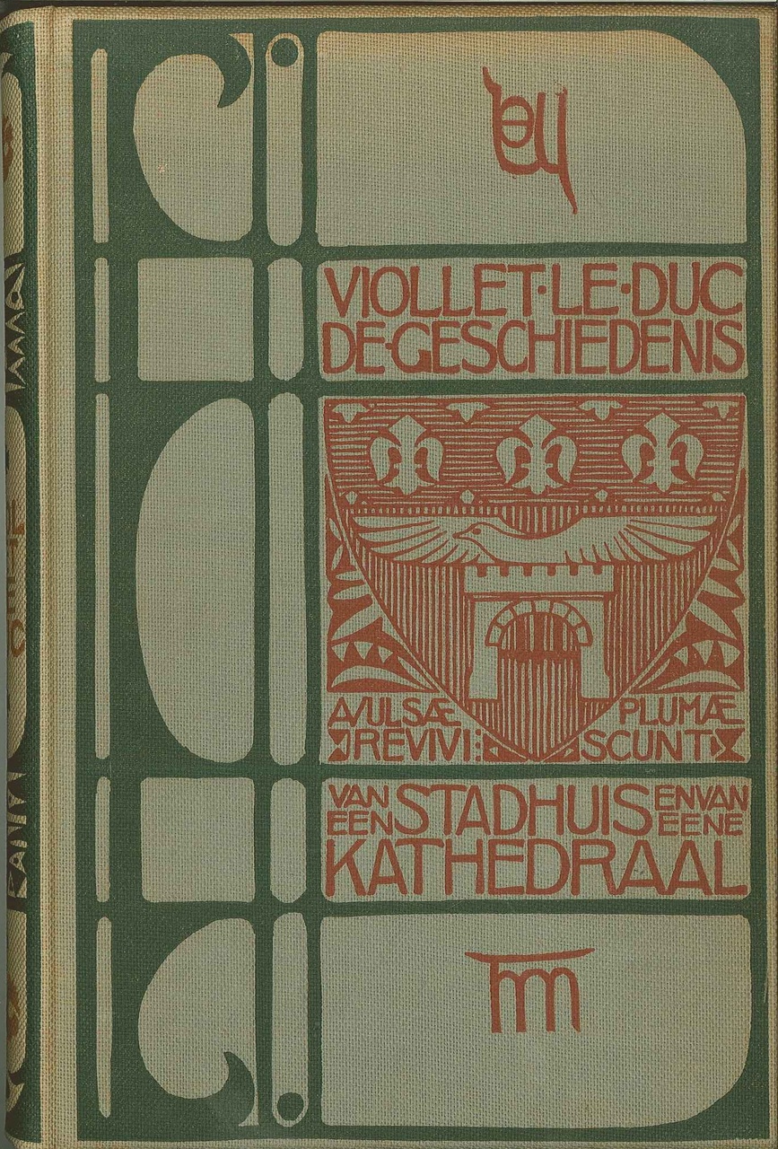 "De geschiedenis van een stadhuis en van eene kathedraal" geschreven door Viollet-le-Duc en vertaald door Th. Molkenboer.