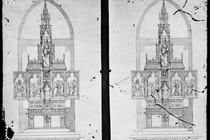 Glasnegatief van foto van producten uit de Cuypers' Kunstwerkplaatsen: "Foto van twee identieke ontwerptekeningen van het Josephaltaar in de Martinuskerk in Wyck-Maastricht".